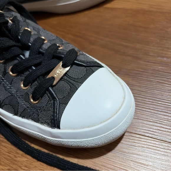 Coach Women's Empire Sneaker Shoe Size 8.5 Black Signature Print Casual Low Top - Picture 6 of 7